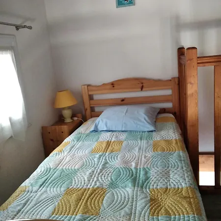 Maison * סן ז'אן דה מון